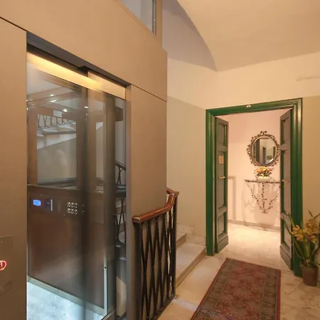 Otel Silla