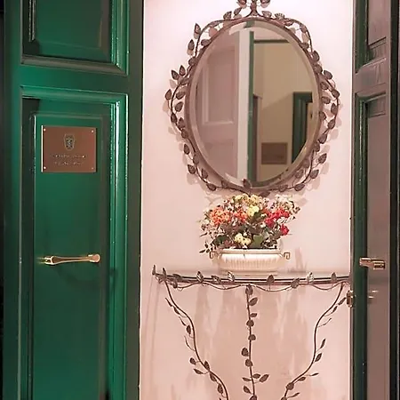Hotel Silla