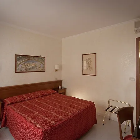 Otel Silla 2*