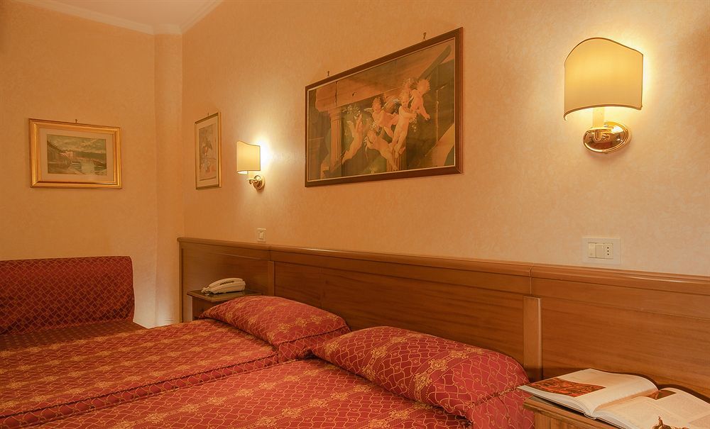 una taza de formación Temprano Hotel Silla Roma, Italia - reserva ahora, 2023 precios